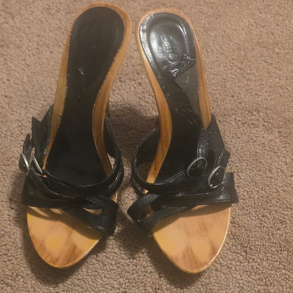 Cato Black Leather Mules with Tan Sole